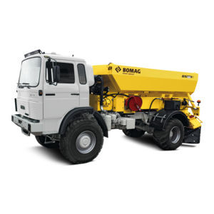 spanditrice per leganti montata su camion