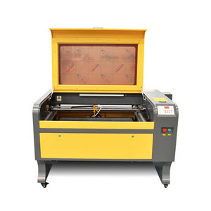 macchina per incisione laser CO2