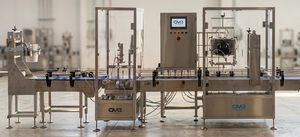linea di riempimento e confezionamento di secchi per liquidi