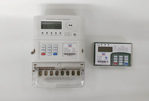 contatore di energia elettrica trifase