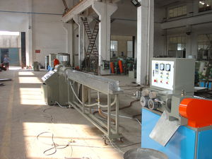linea di produzione per tubi scanalati