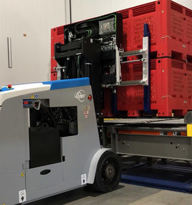 AGV per movimentazione di pallet 1