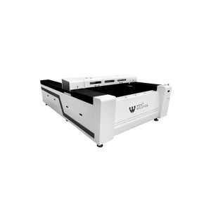 macchina da taglio laser CO2