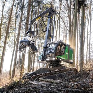 abbattitrice forestale cingolata