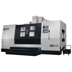 centro di lavoro CNC 3 assi
