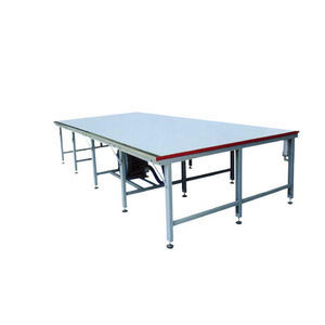tavolo di stesura per materiale tessile