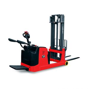 accatastatore a batteria
