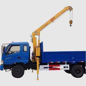 gru montata su camion