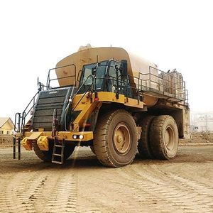 camion di trasporto di carburante
