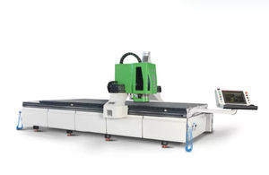 centro di lavoro CNC 3 assi
