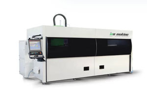 centro di lavoro CNC 3 assi