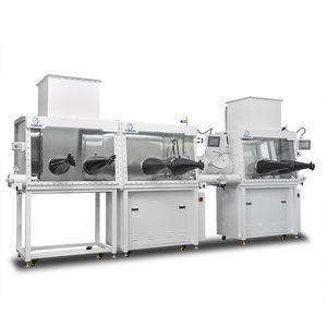 glove box isolatore