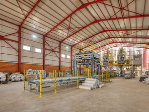 centrale di produzione per intonaci asciutti