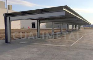 tettoia per posto-auto solare