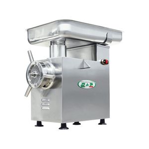 tritacarne industriale di carne fresca