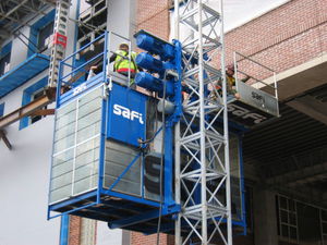 ascensore per cantiere 1