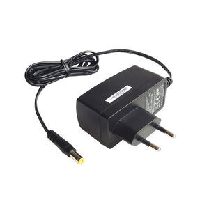alimentatore elettrico ad inserimento 1