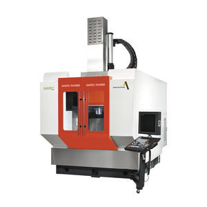 centro di lavoro CNC 5 assi