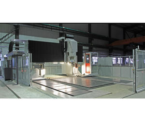 centro di lavoro CNC 3 assi 1