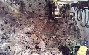 cuneo demolitore idraulico