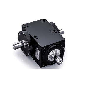 servo-riduttore a coppia conica