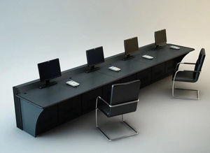 postazione di lavoro per assemblaggio