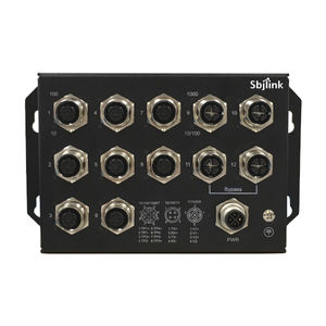 switch Ethernet non gestibile 1