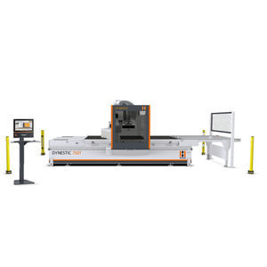 centro di lavoro CNC 3 assi 1