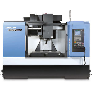 centro di lavoro CNC 3 assi