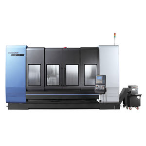 centro di lavoro CNC 5 assi