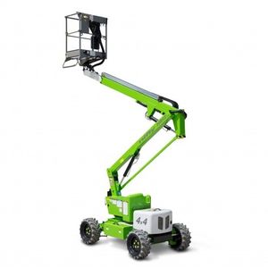 piattaforma telescopica semovente