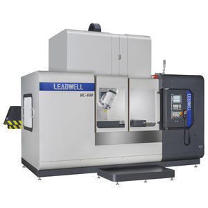 centro di lavoro CNC 5 assi