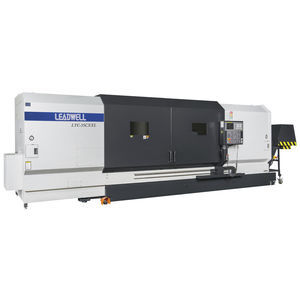centro di tornitura CNC