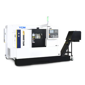 centro di tornitura CNC