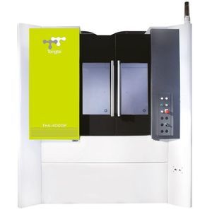 centro di lavoro CNC 3 assi