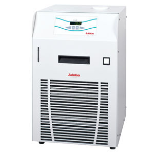 refrigeratore a circolazione compatto 1