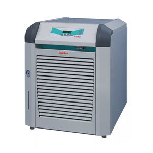 refrigeratore a circolazione di liquidi 1
