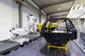 cella robotizzata di assemblaggio 1