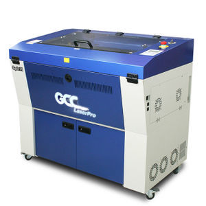 macchina per incisione laser CO2