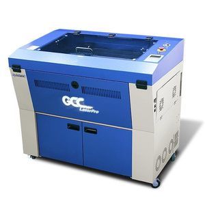 macchina per incisione laser CO2
