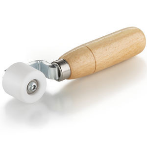 rullo di pressione con manico in legno