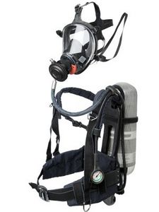 casco con respiratore 1