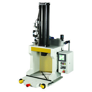 pressa idropneumatica 1