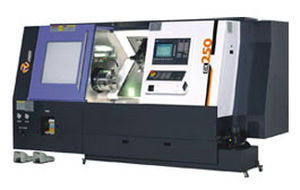 centro di tornitura CNC