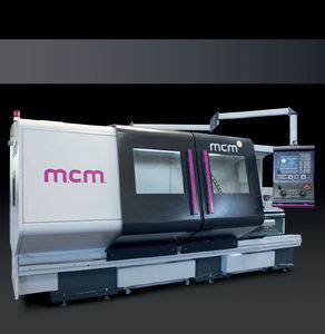 tornio CNC