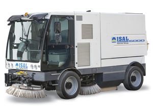 spazzatrice meccanica diesel