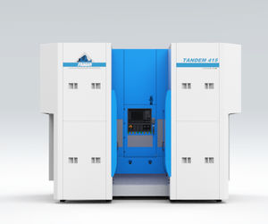 macchina di tornitura CNC