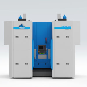 macchina di tornitura CNC
