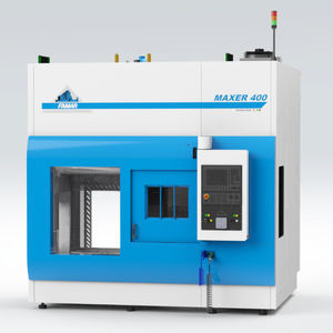 macchina di tornitura CNC