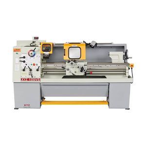 tornio ad azionamento manuale 1